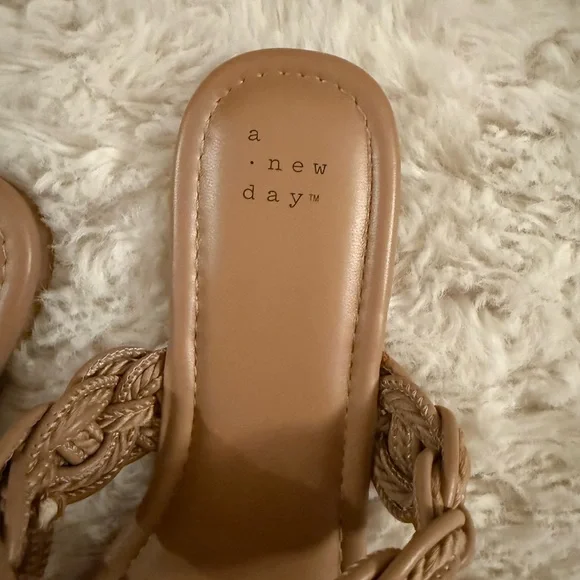 A New Day Women's Brown Braided Sandals - Picture 3 of 5